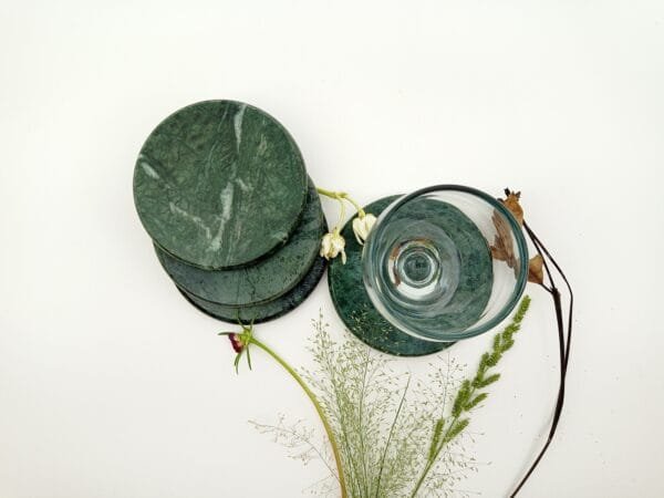 HM-000033 (Yawmee) (1) Yawmee